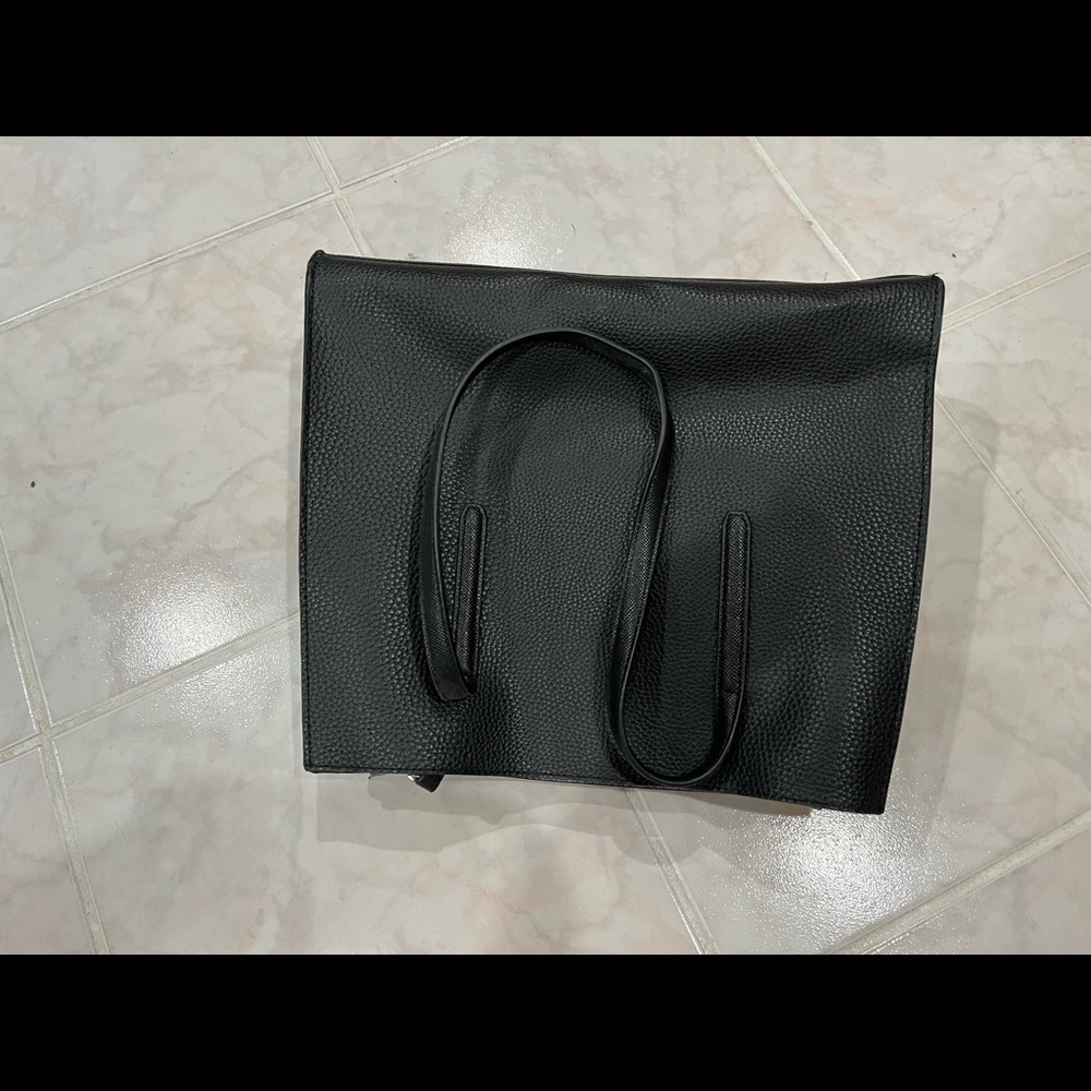 Kenneth Cole Reaction bag